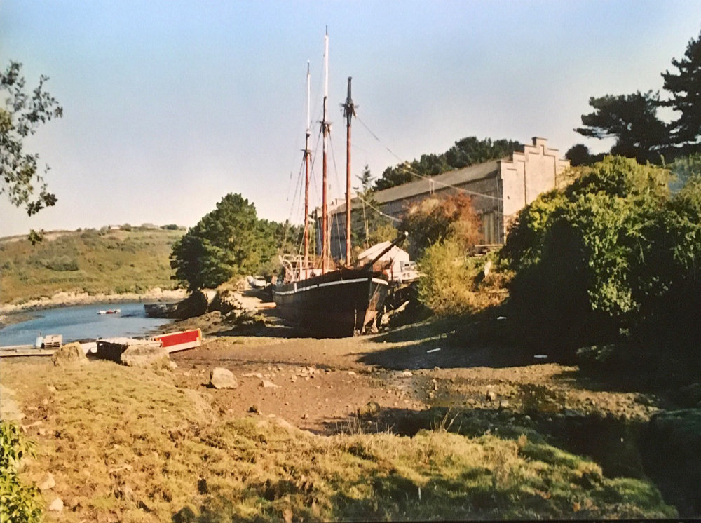 Chantier naval de l'association du Père Jaouen